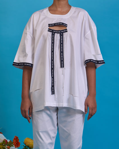 Cut-out fringed T-shirt